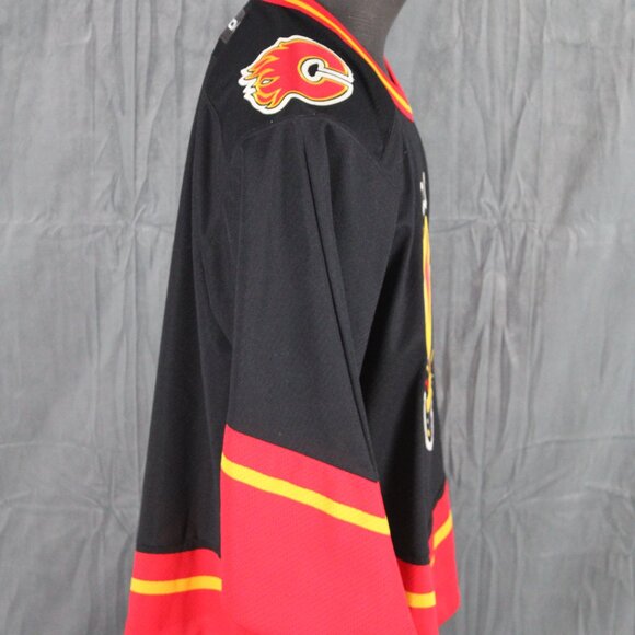 Calgary Flames Jersey (VTG) - 1990s Alternate Jersey by Koho - Men's Medium - Picture 7 of 10